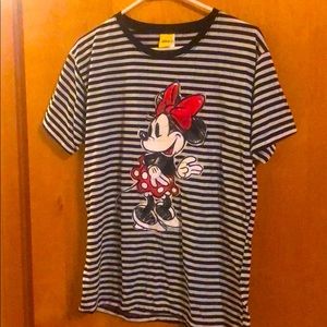 Disney Minnie mouse t-shirt